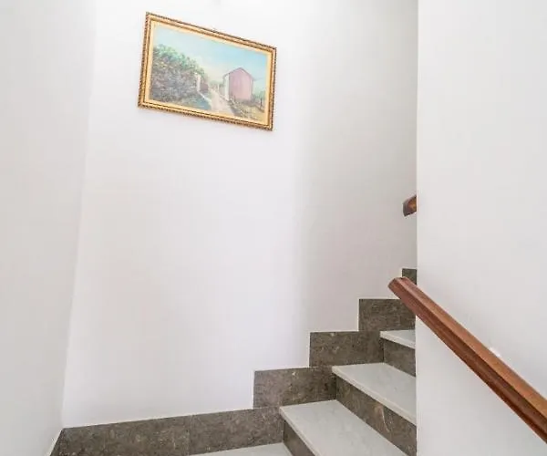 Appartamento Via San Bartolomeo Primo Piano E Terrazzo Isola di Ustica